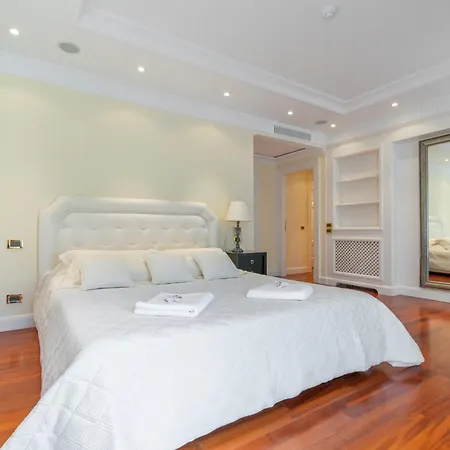 アパート Luxury Penthouse Promenade